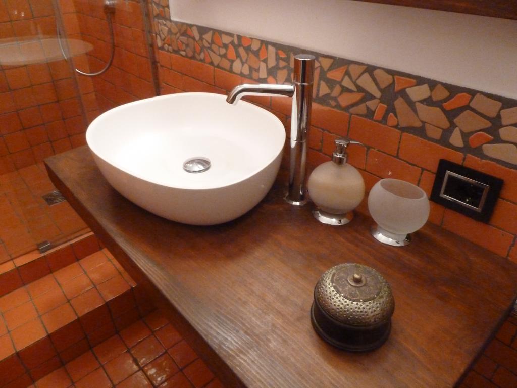Apartment Casa Orefici, 4 In Front Of Aquarium! Genoa