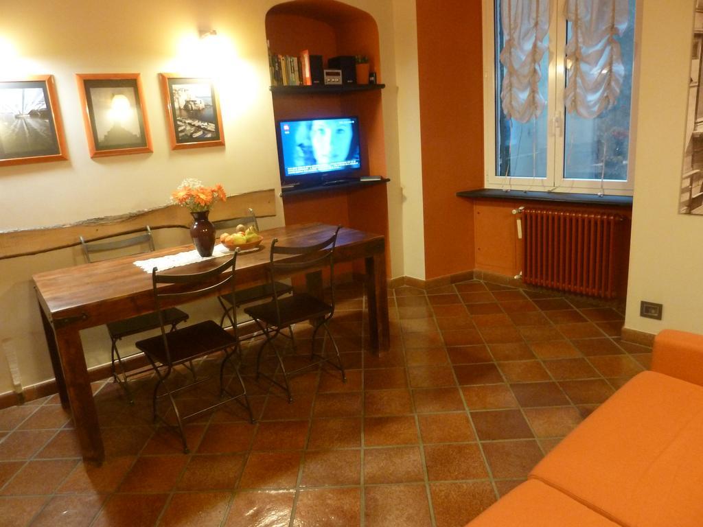 Apartment Casa Orefici, 4 In Front Of Aquarium! Genoa
